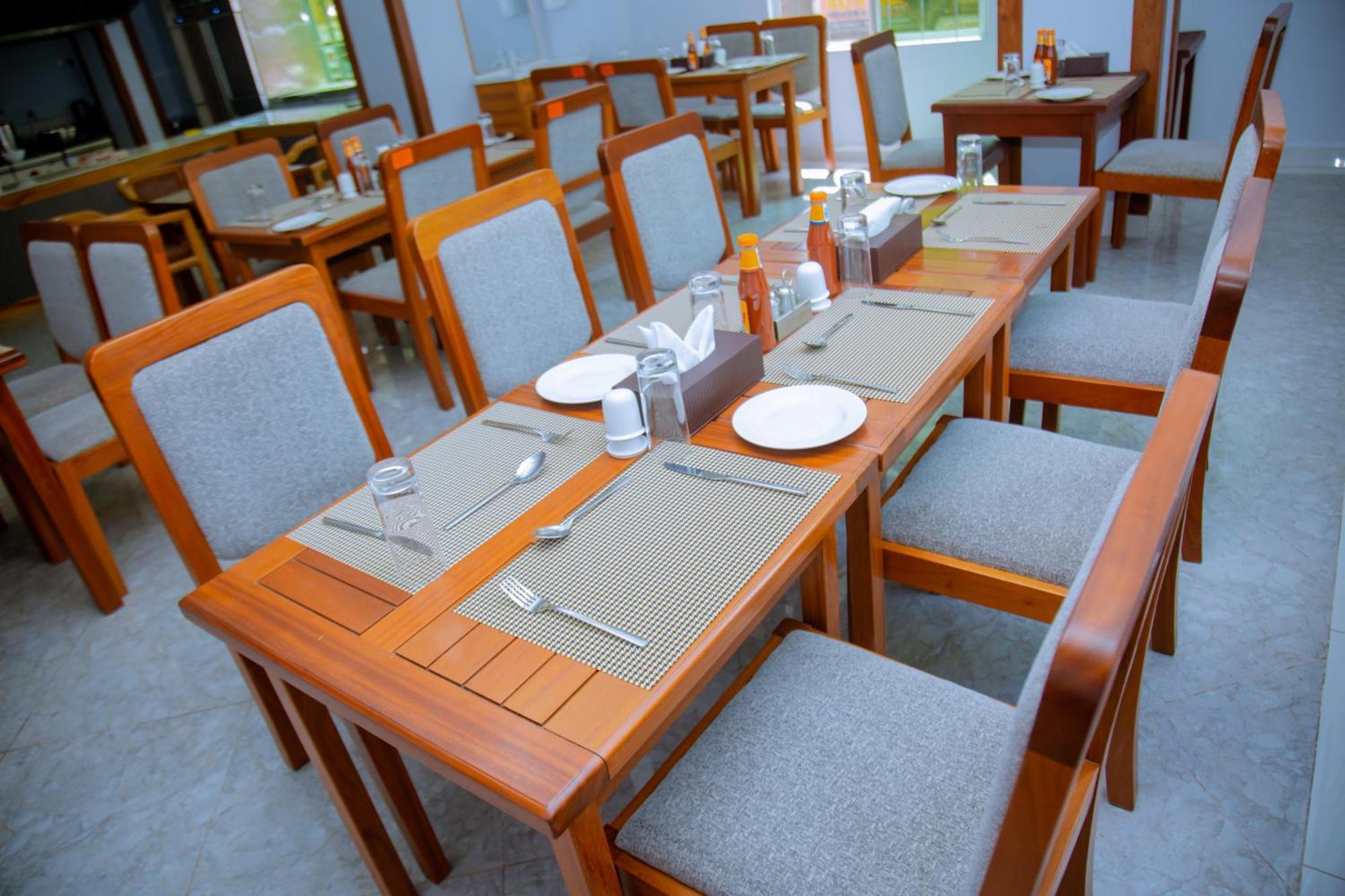 Hotel Rolax Dar es Salaam Zewnętrze zdjęcie