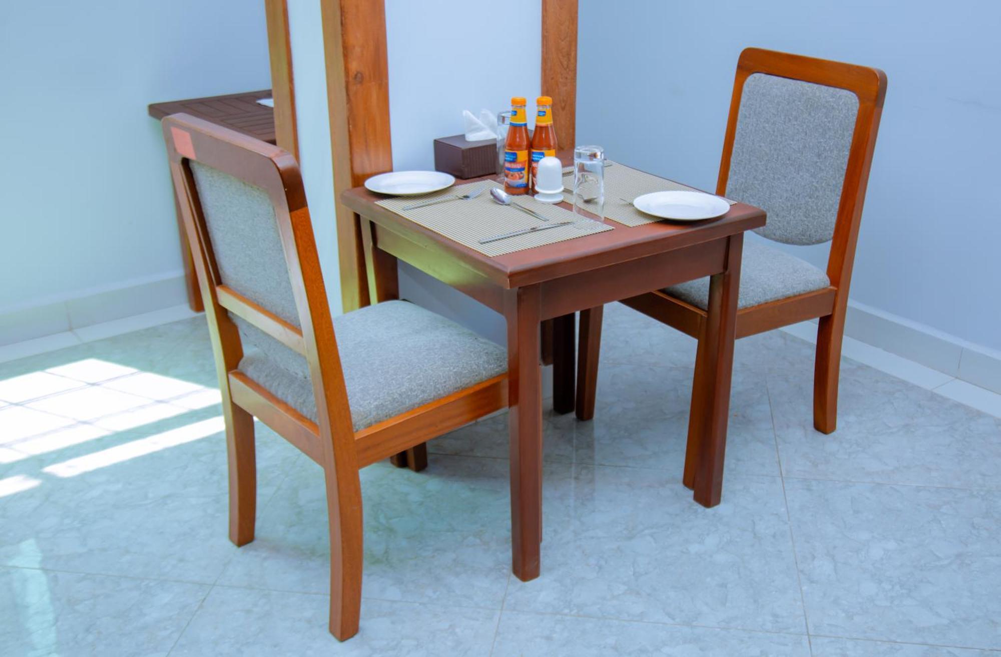 Hotel Rolax Dar es Salaam Zewnętrze zdjęcie