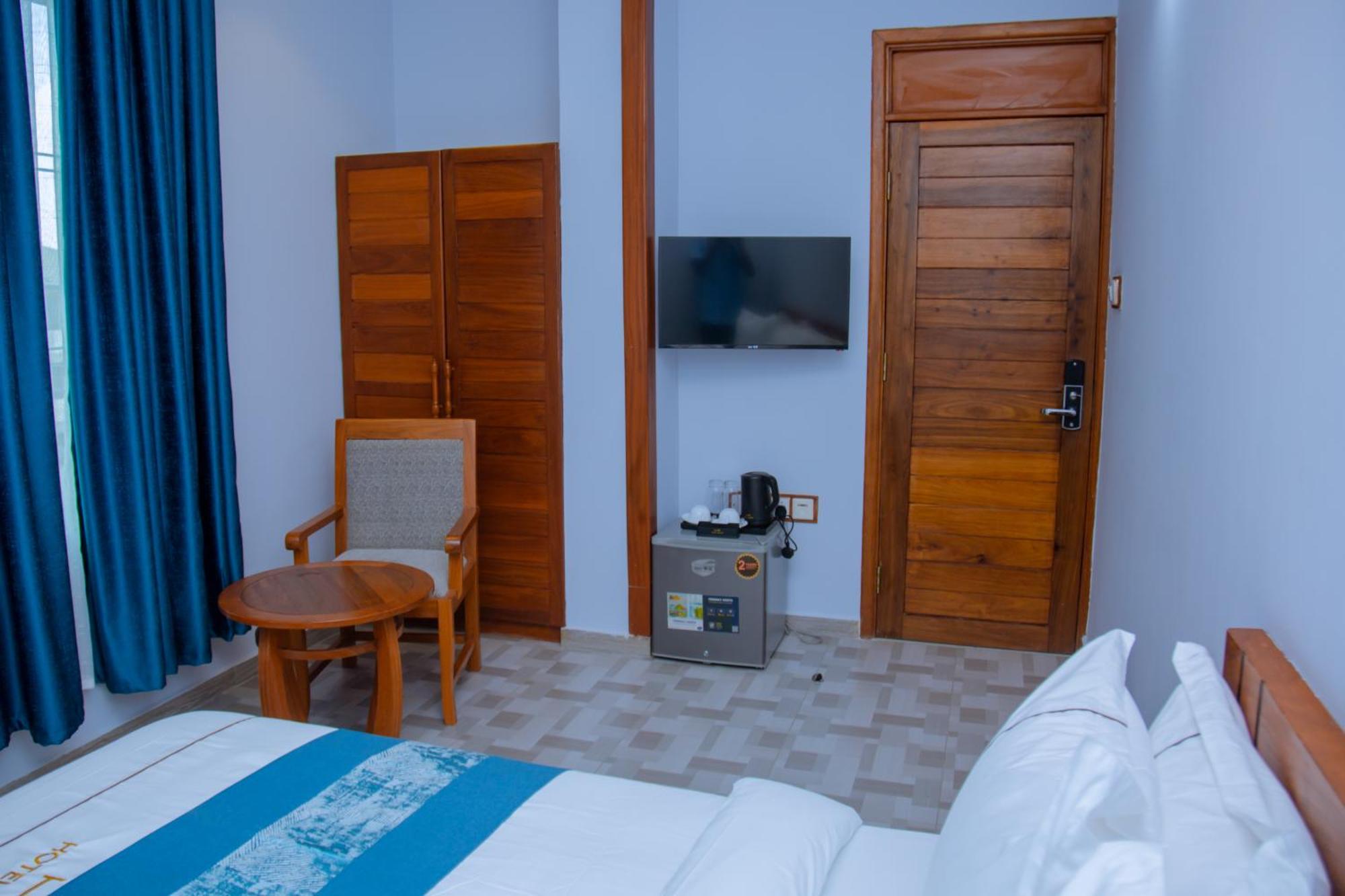 Hotel Rolax Dar es Salaam Zewnętrze zdjęcie
