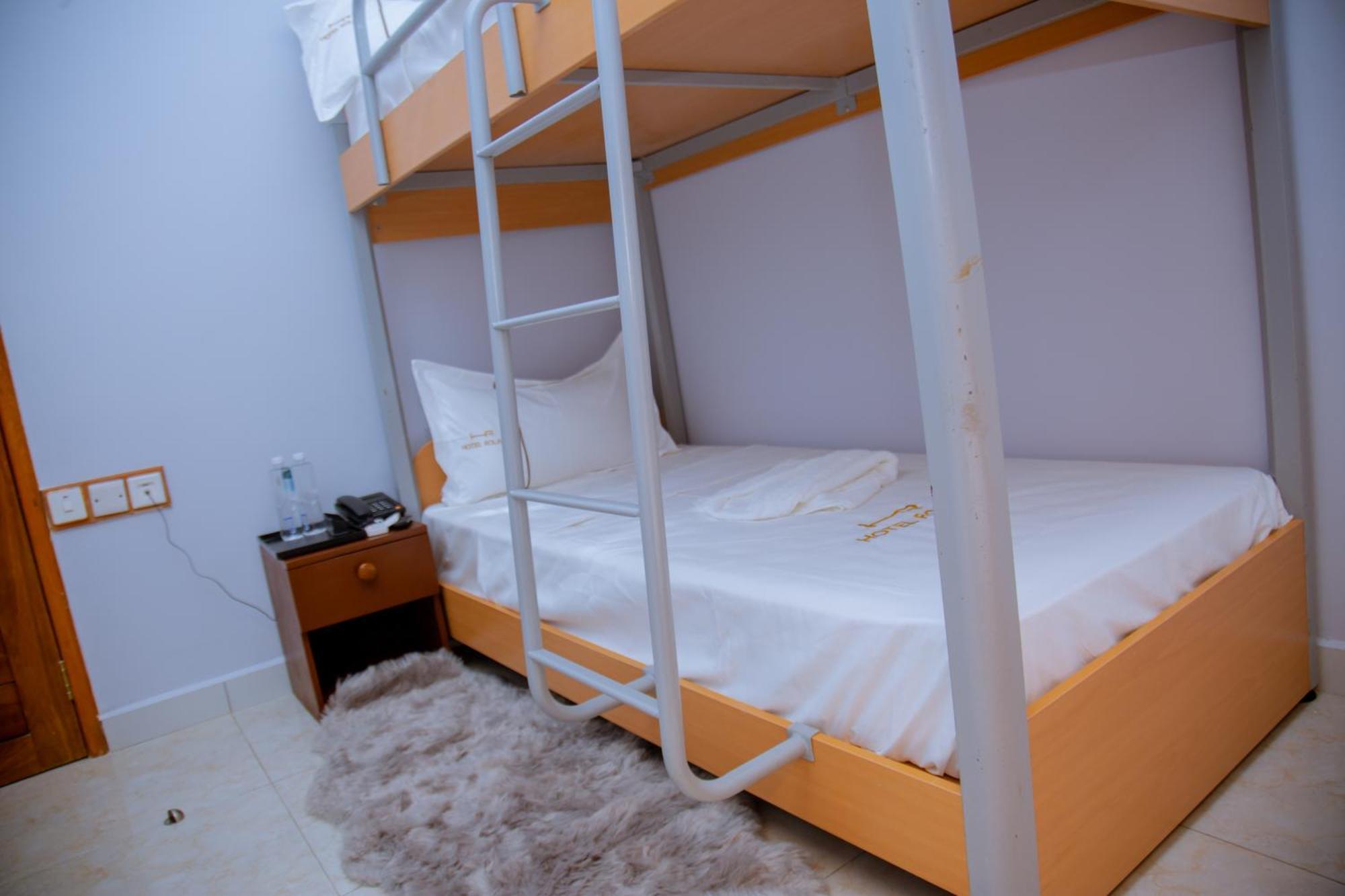 Hotel Rolax Dar es Salaam Zewnętrze zdjęcie